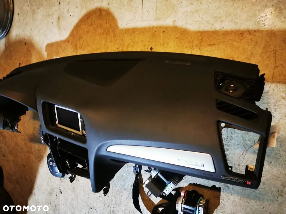 DESKA ROZDZIELCZA konsola kokpit pulpit poduszki airbag pasy KOMPLET ORYGINALNY AUDI Q5 - 3