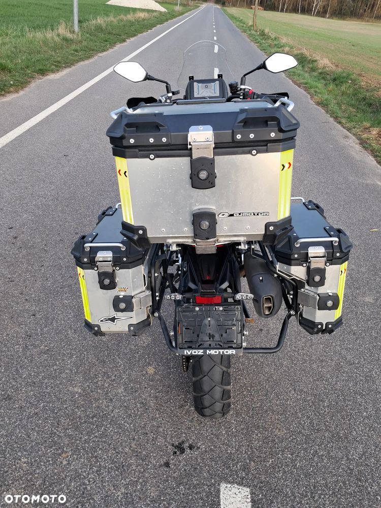 QJMOTOR SRK 700 - 4