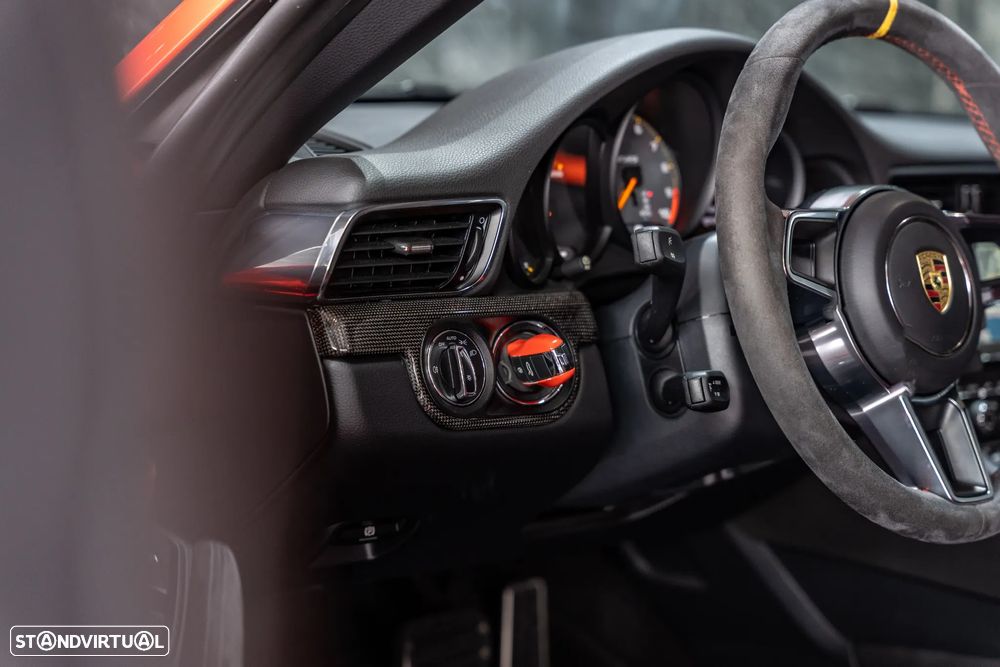 Porsche 911 (991) GT3 RS - 16