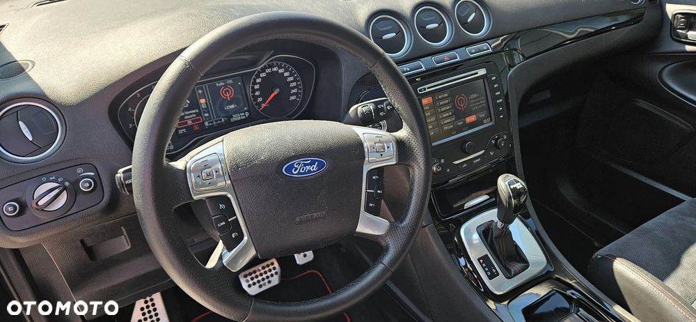 Ford S-Max 2.0 TDCi DPF Titanium X - 29