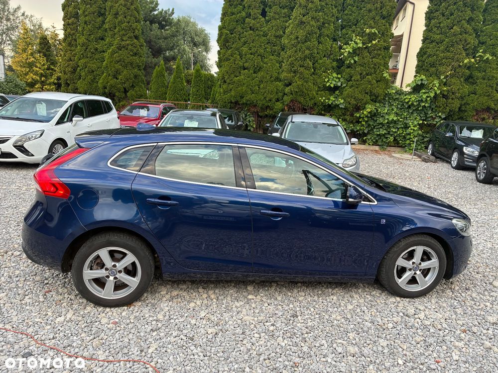 Volvo V40 D2 Ocean Race - 8