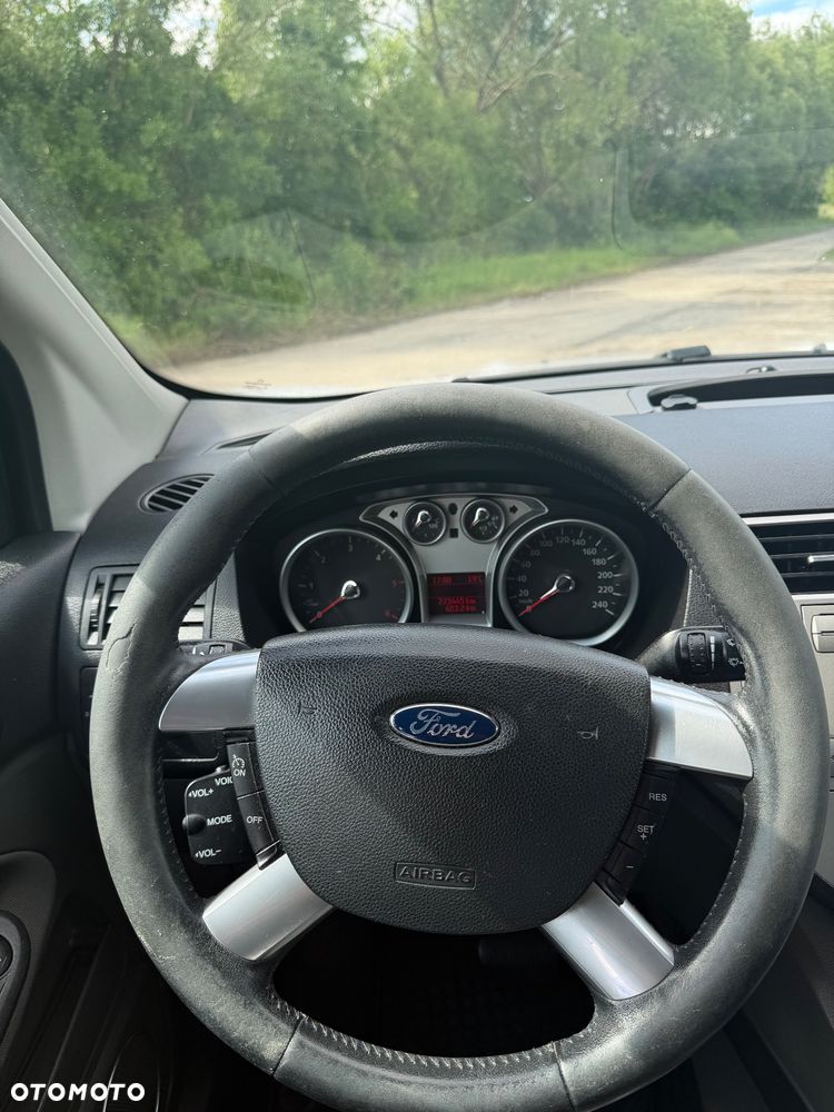 Ford Kuga 2.0 TDCi 4WD Titanium - 16