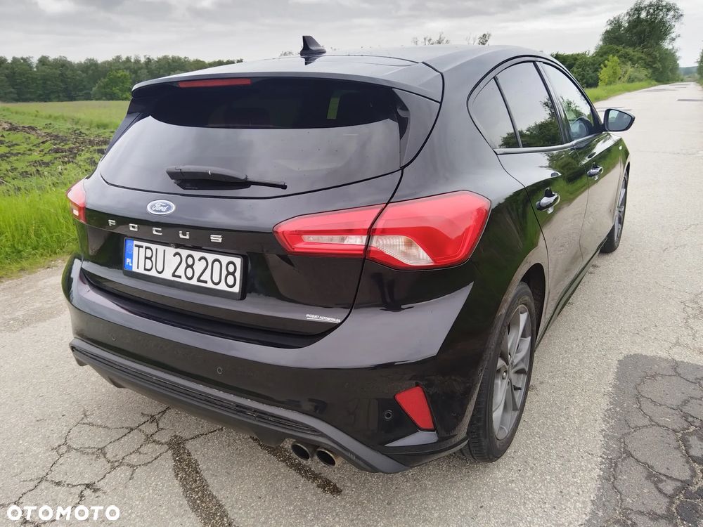 Ford Focus 1.5 EcoBlue Start-Stopp-System ST-LINE - 13