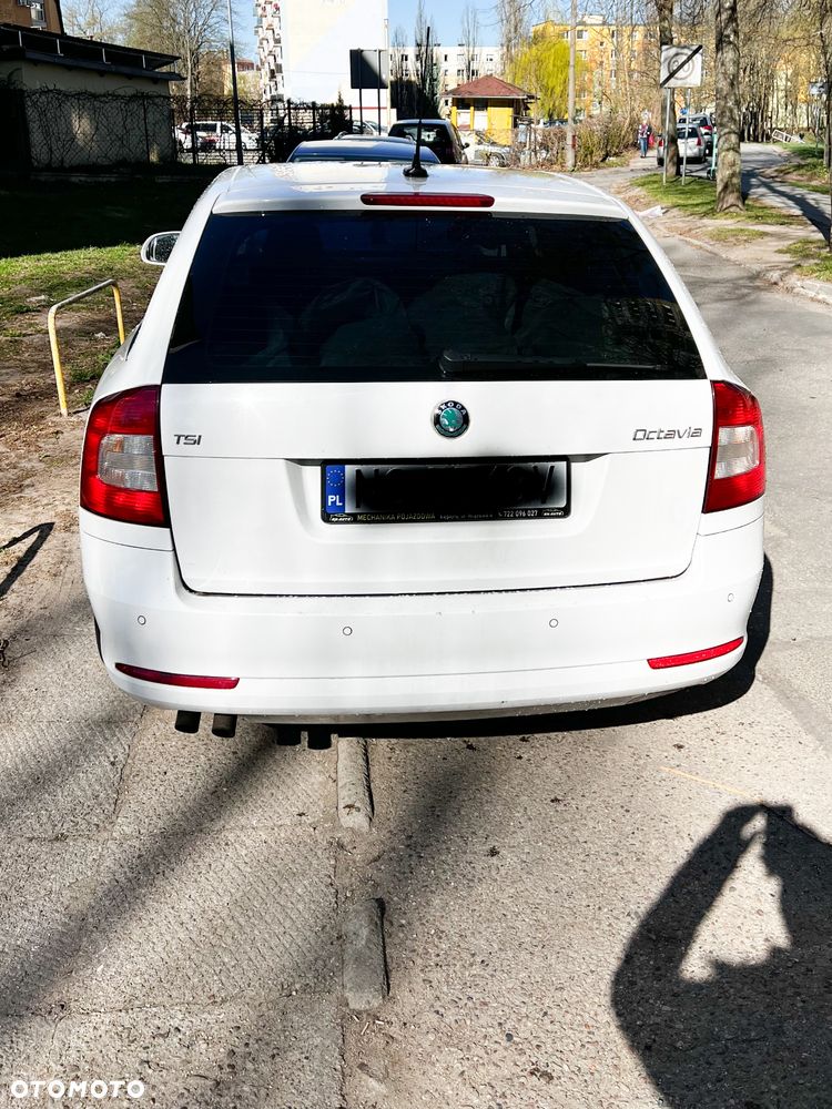 Skoda Octavia 1.4 TSI Active DSG - 6