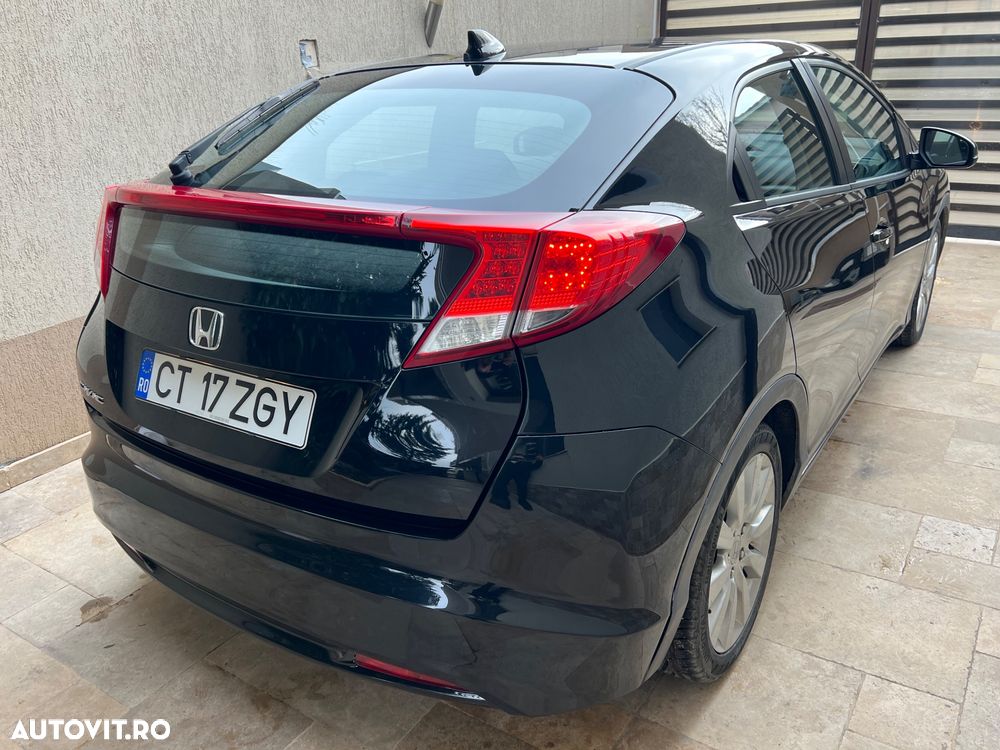 Honda Civic 1.8i Exec - 4