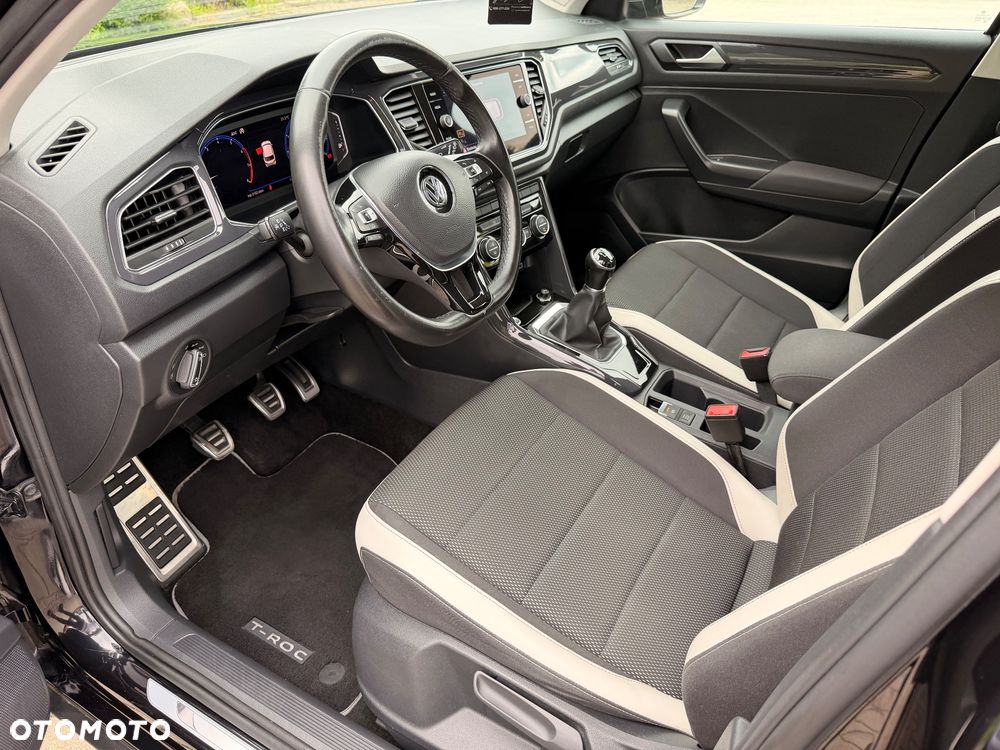 Volkswagen T-Roc 1.5 TSI ACT Premium - 32