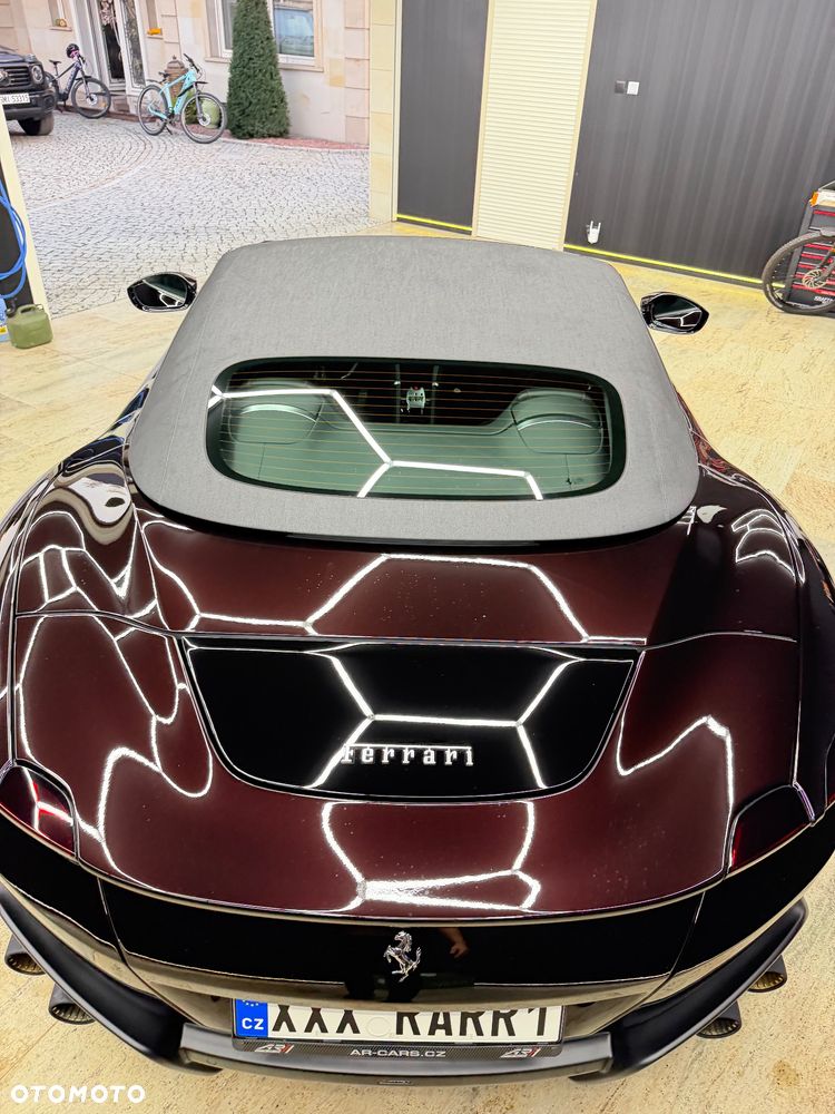 Ferrari Roma Spider - 10