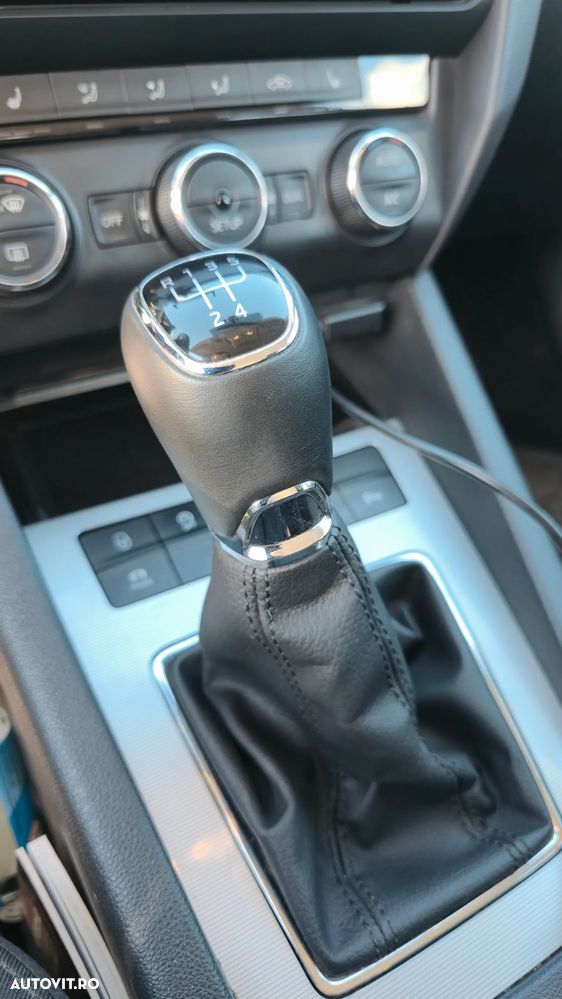 Skoda Octavia - 9