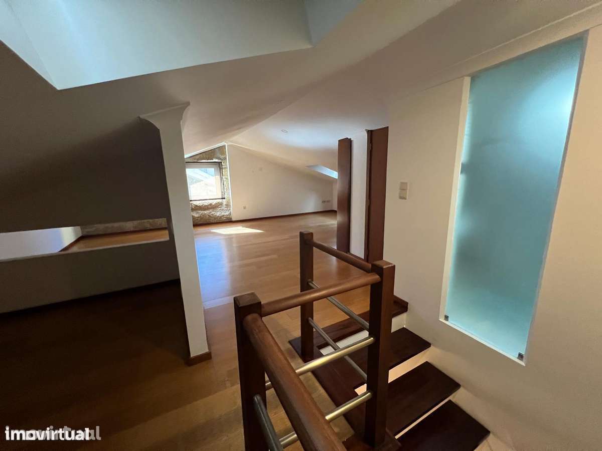 Moradia T4+2  3 Frentes monte dos Burgos - Grande imagem: 2/57