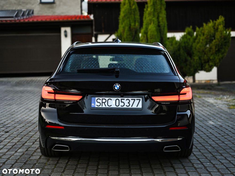 BMW Seria 5 520d M Sport Edition - 4