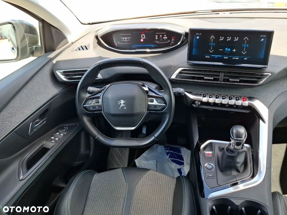 Peugeot 3008 1.2 PureTech Allure Pack S&S - 8