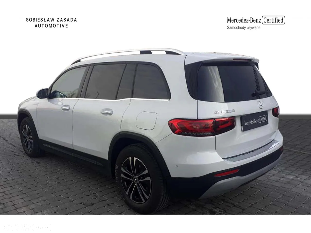 Mercedes-Benz GLB 250 4-Matic Style 8G-DCT - 3