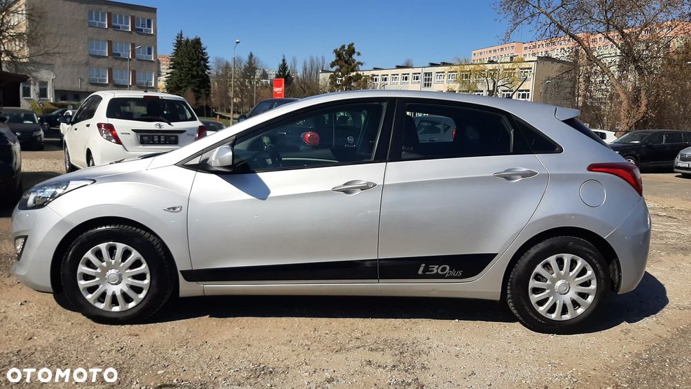 Hyundai i30 1.4 Trend - 6