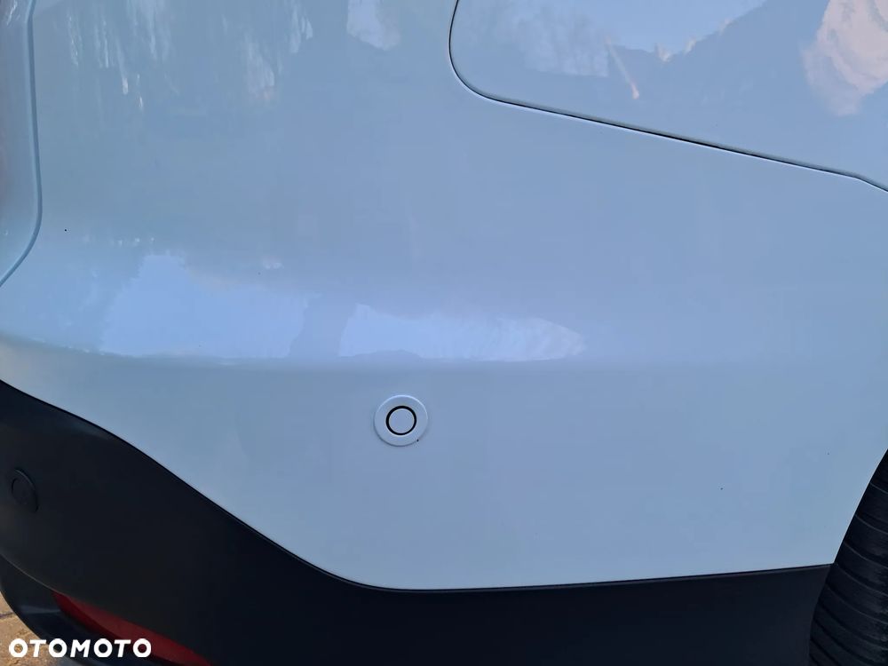 Ford Focus ver-1-5-ecoboost-start--stopp--system-business-edition - 24