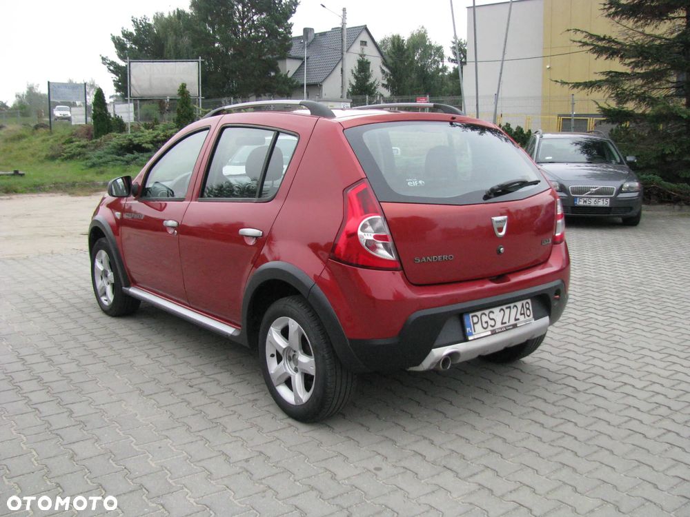 Dacia Sandero - 4