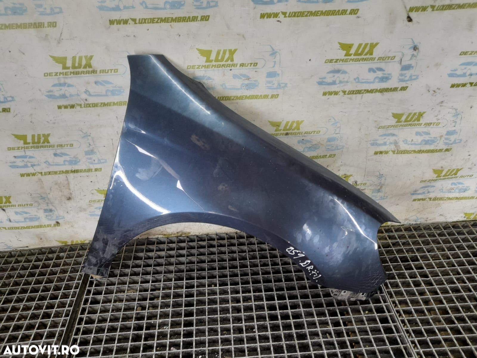 Aripa dreapta fata Volkswagen VW Golf 6 [2008 - 2015] 1.6 tdi CAYC - 1