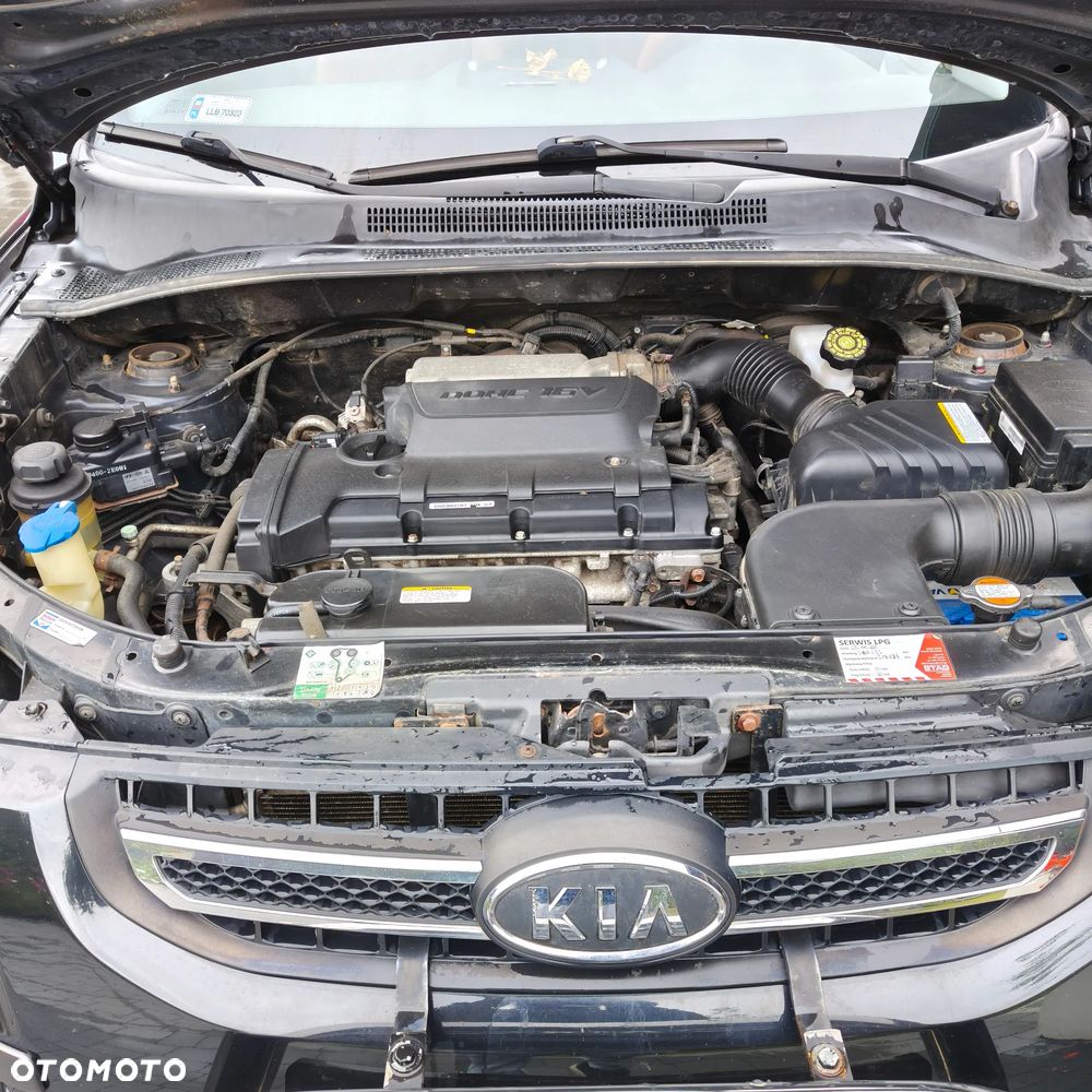 Kia Sportage 2.0 Expedition - 17
