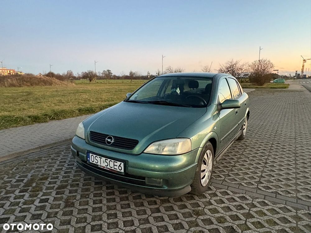 Opel Astra 1.4 16v GL - 7