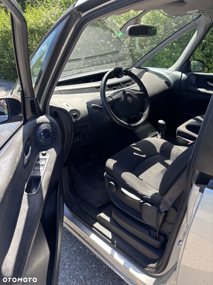 Renault Grand Espace - 8
