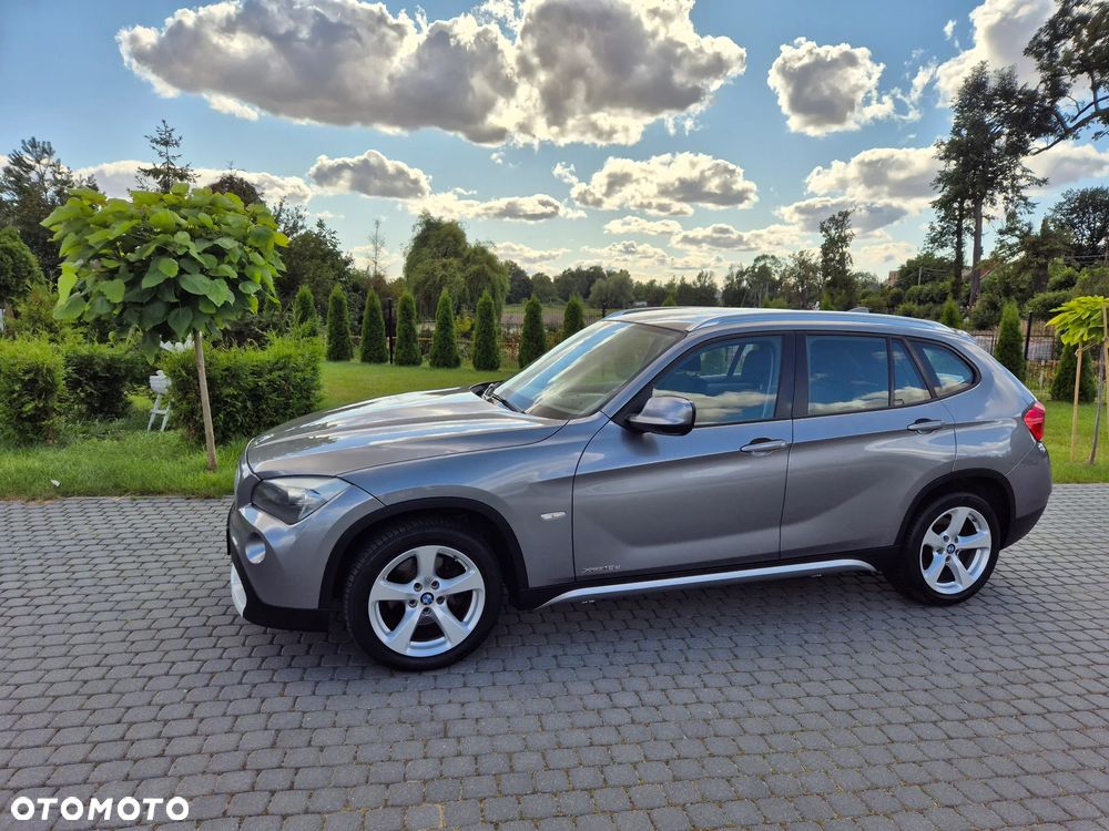 BMW X1 xDrive18d - 12