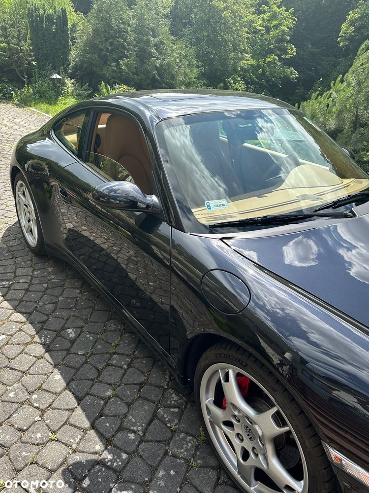 Porsche 911 Carrera 4S - 3