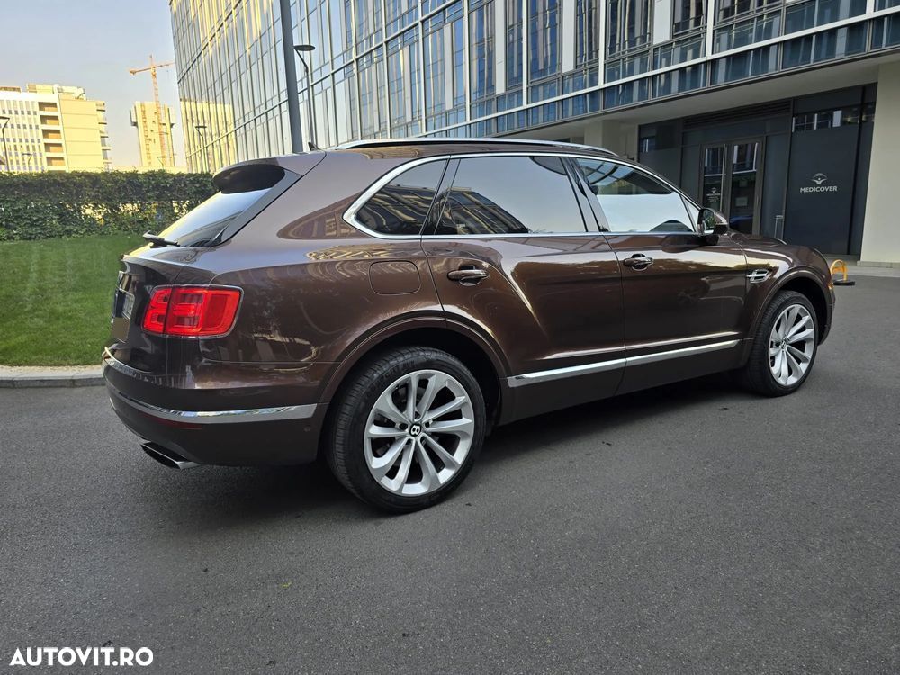 Bentley Bentayga - 13