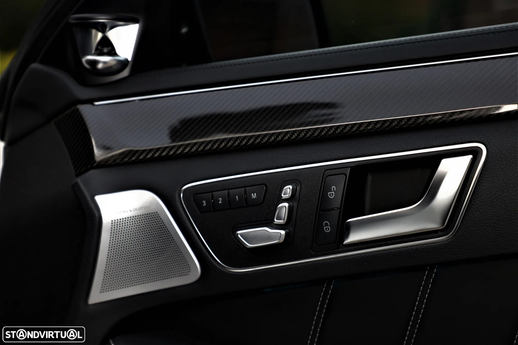 Mercedes-Benz E 63 AMG S 4Matic Speedshift MCT - 26