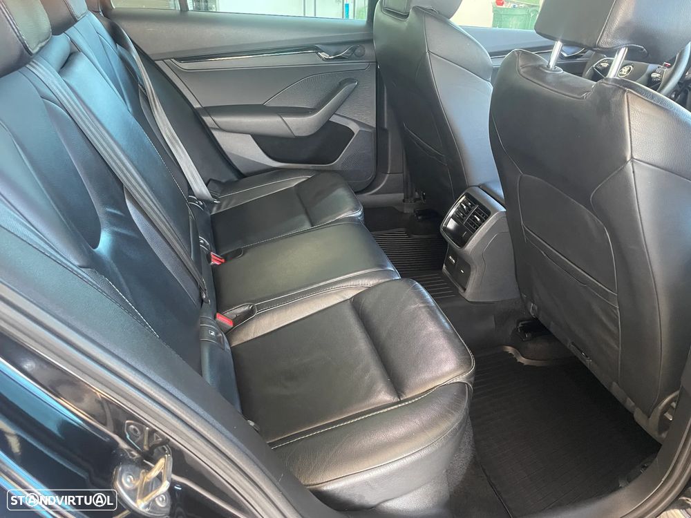 Skoda Octavia Break 2.0 TDI Ambition - 22