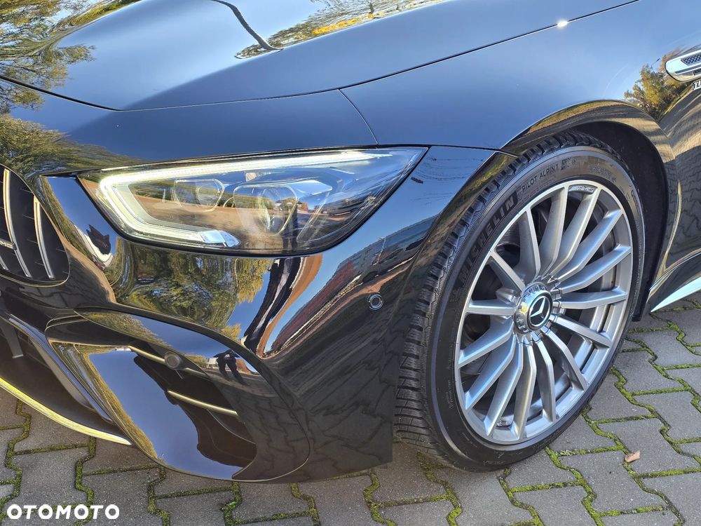 Mercedes-Benz AMG GT - 6