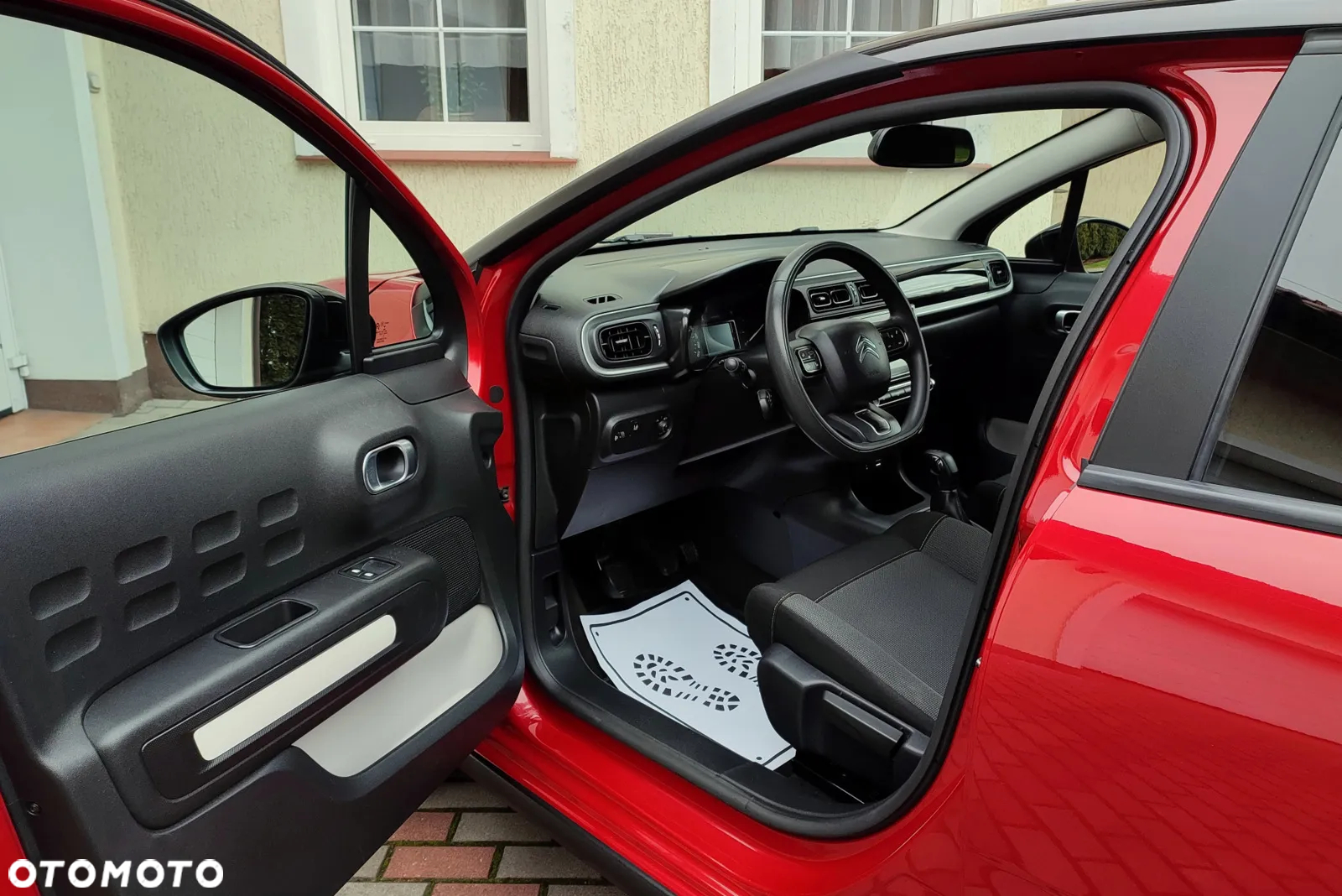 Citroën C3 1.2 PureTech Shine - 27