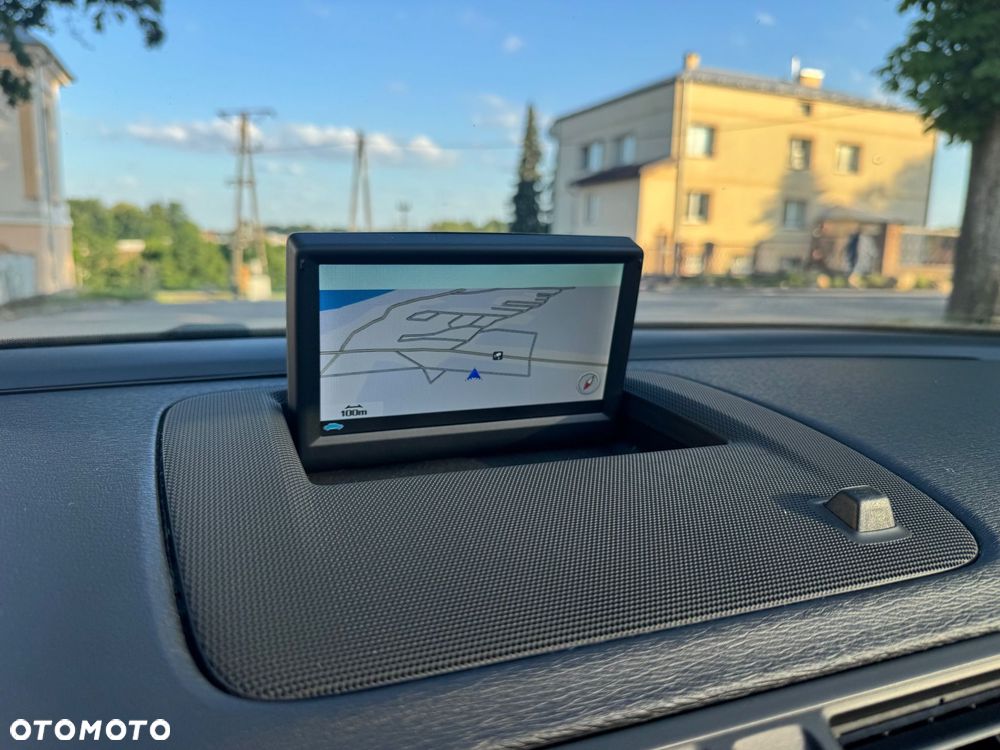 Volvo C70 D3 Summum - 35