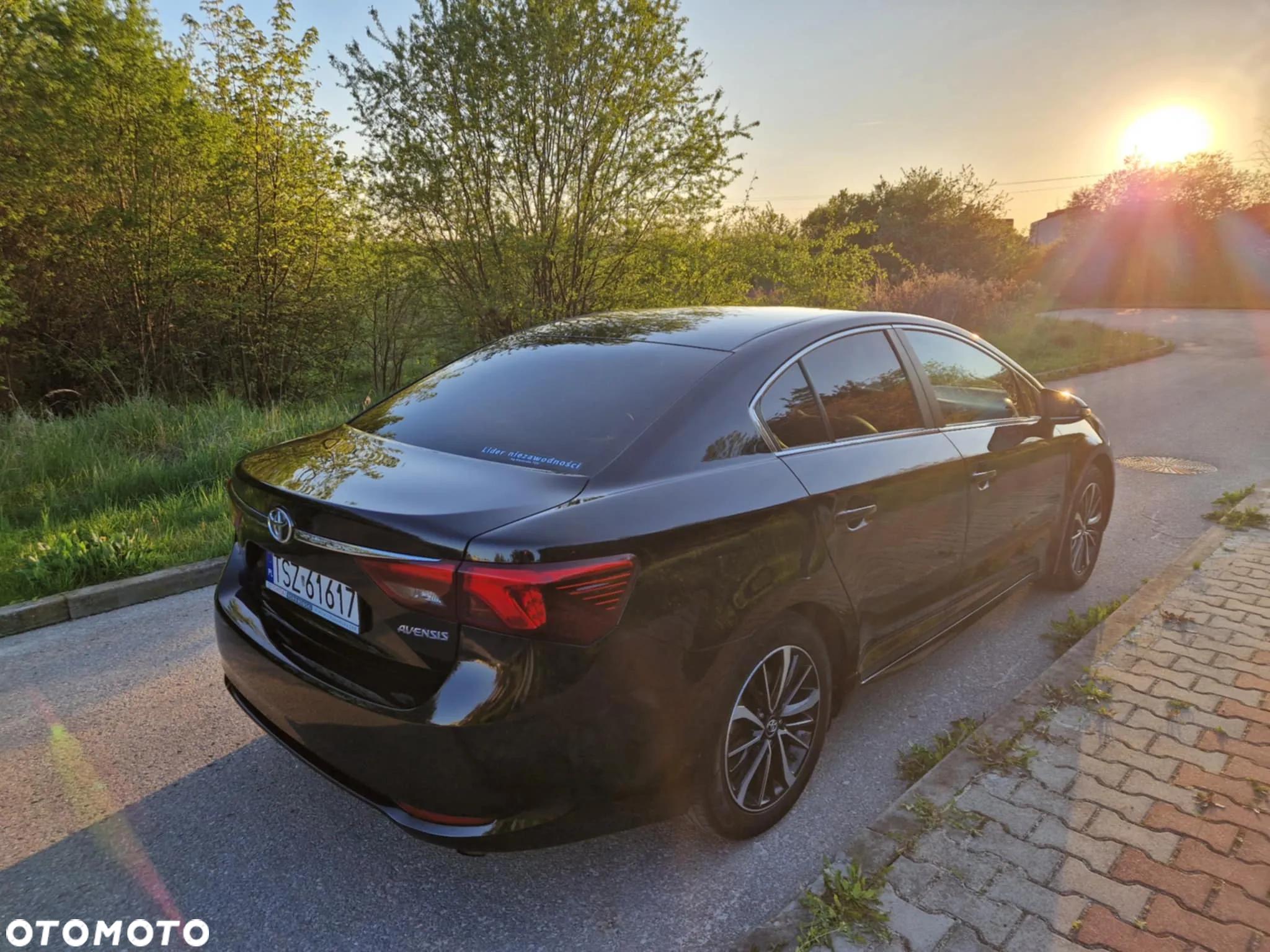 Toyota Avensis 2.0 Prestige MS - 16