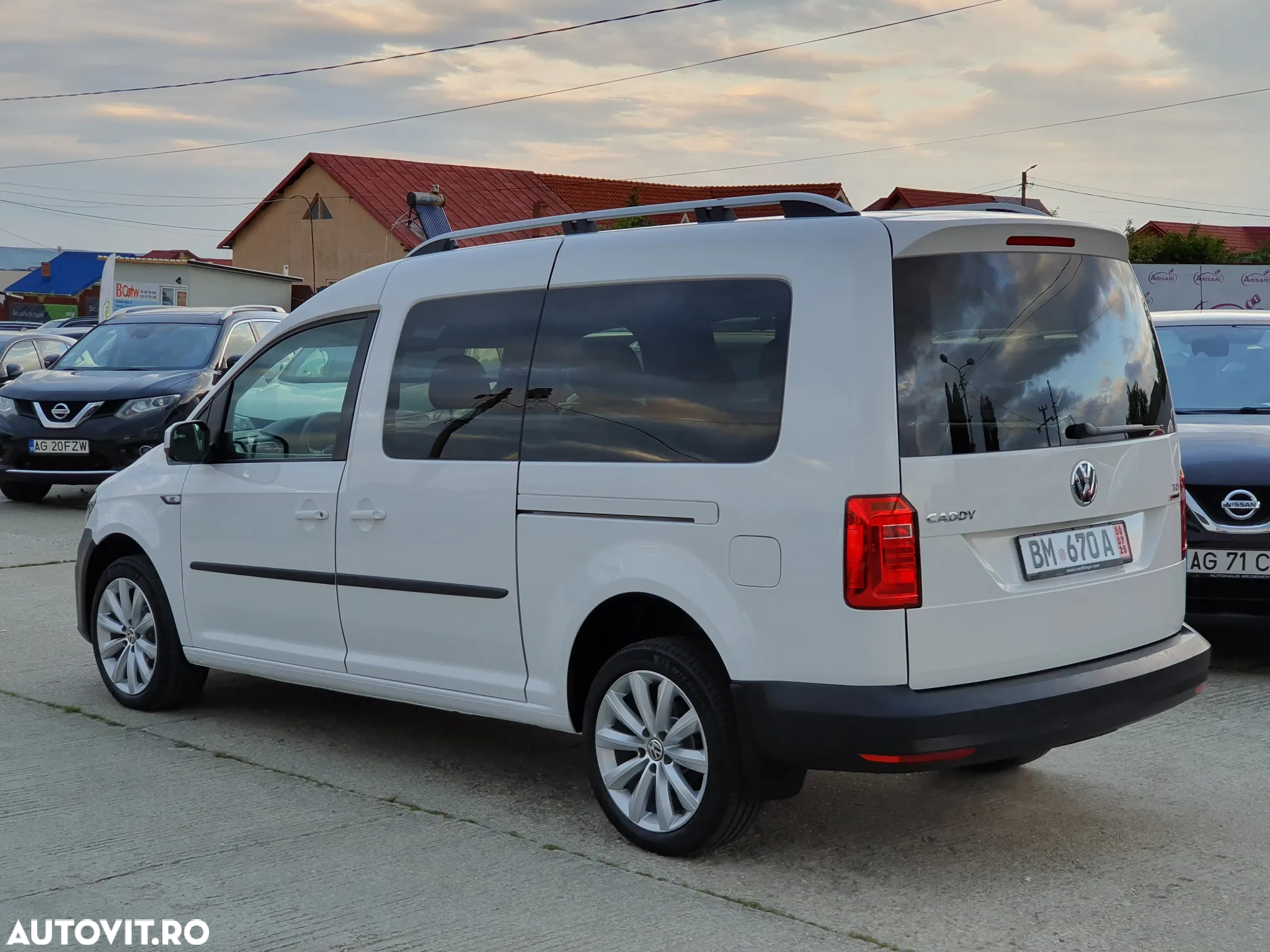 Volkswagen Caddy 2.0 TDI (5-Si.) 4MOTION Comfortline - 4