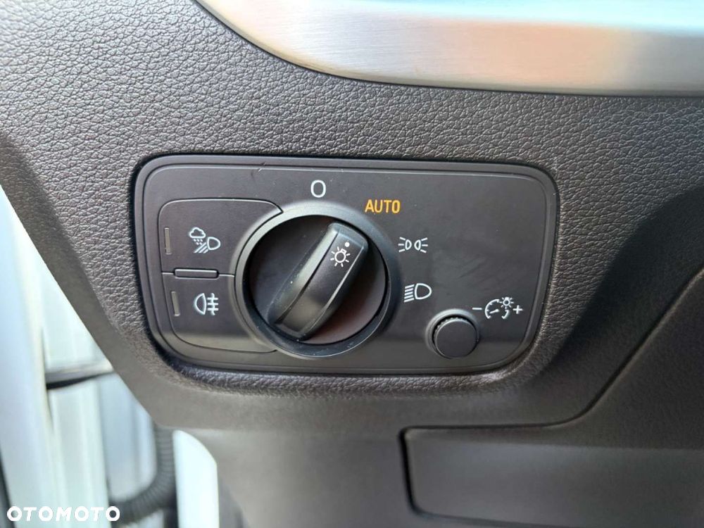 Audi Q2 30 TDI S tronic - 26