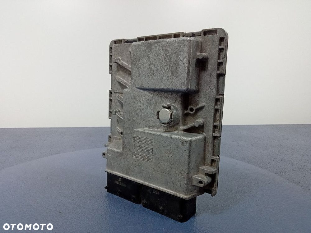 AUDI A8 D4 3.0 TFSI STEROWNIK SILNIKA 4H2907551A - 1