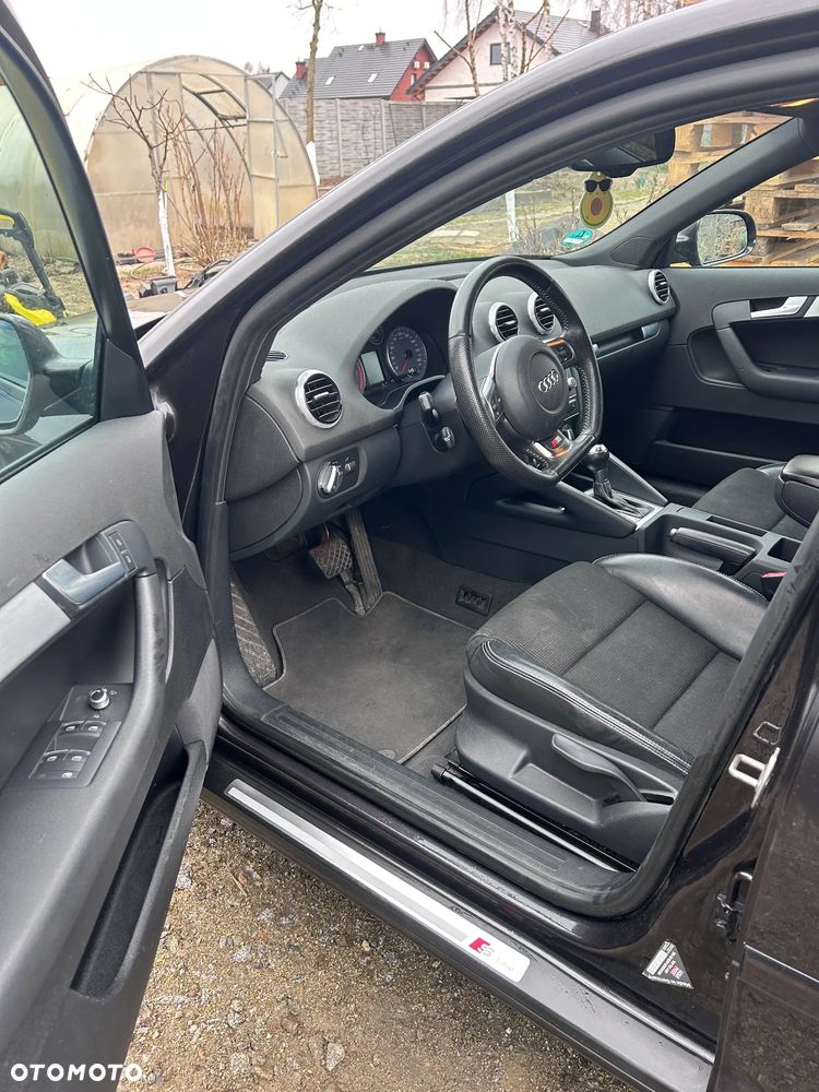 Audi A3 Sportback - 3