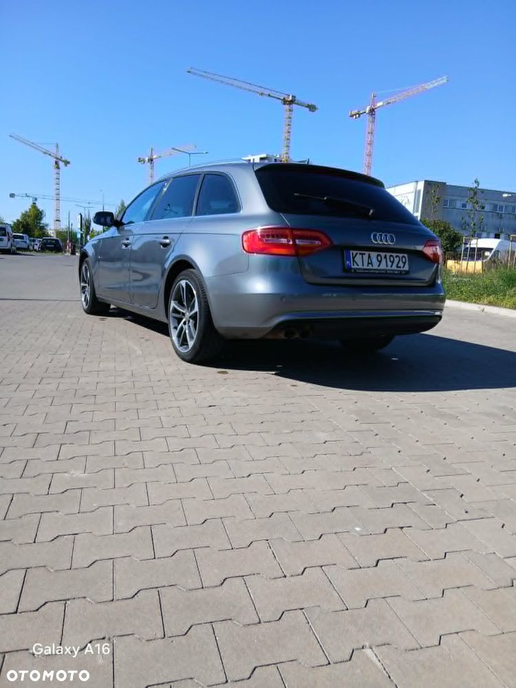 Audi A4 Avant 2.0 TDI Multitronic - 11