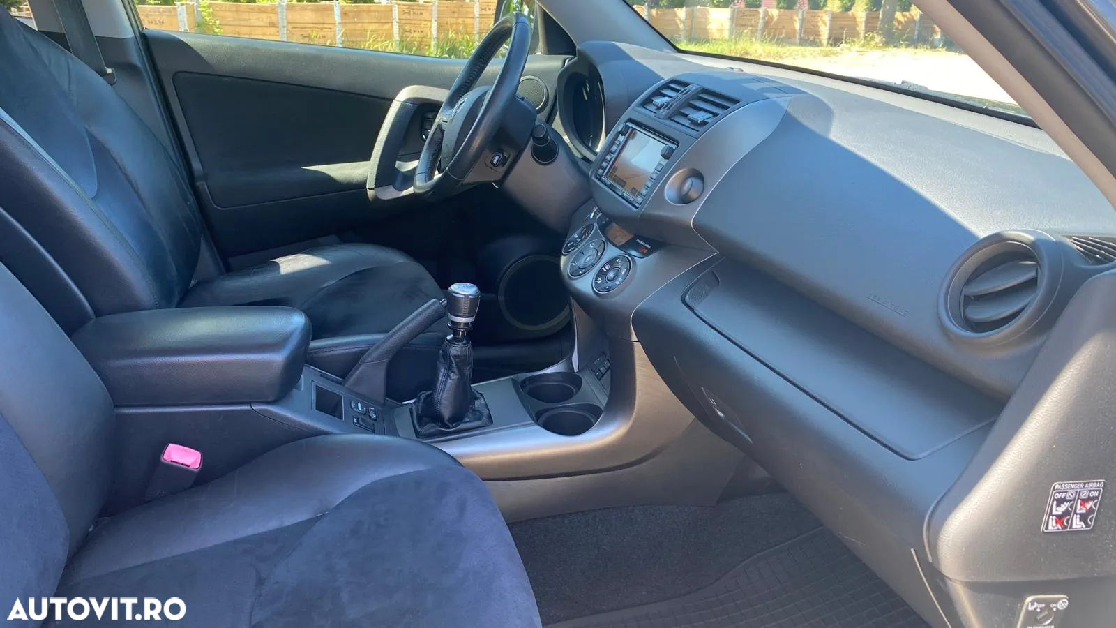 Toyota RAV4 2.2 D-4D 4WD Executive - 12