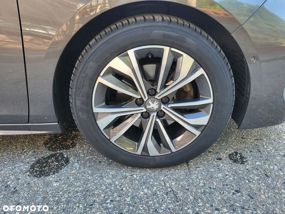 Peugeot 508 1.5 BlueHDi Allure S&S EAT8 - 28