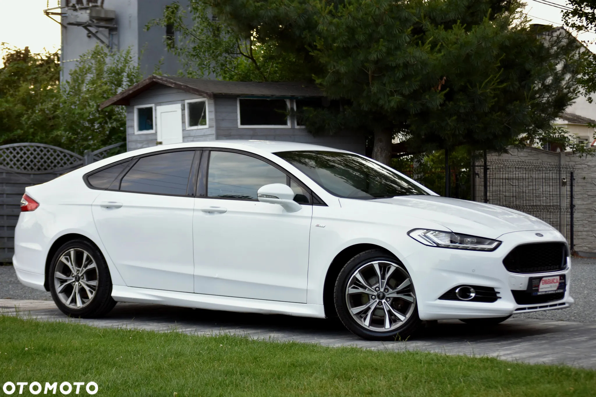 Ford Mondeo 2.0 TDCi Titanium PowerShift - 11