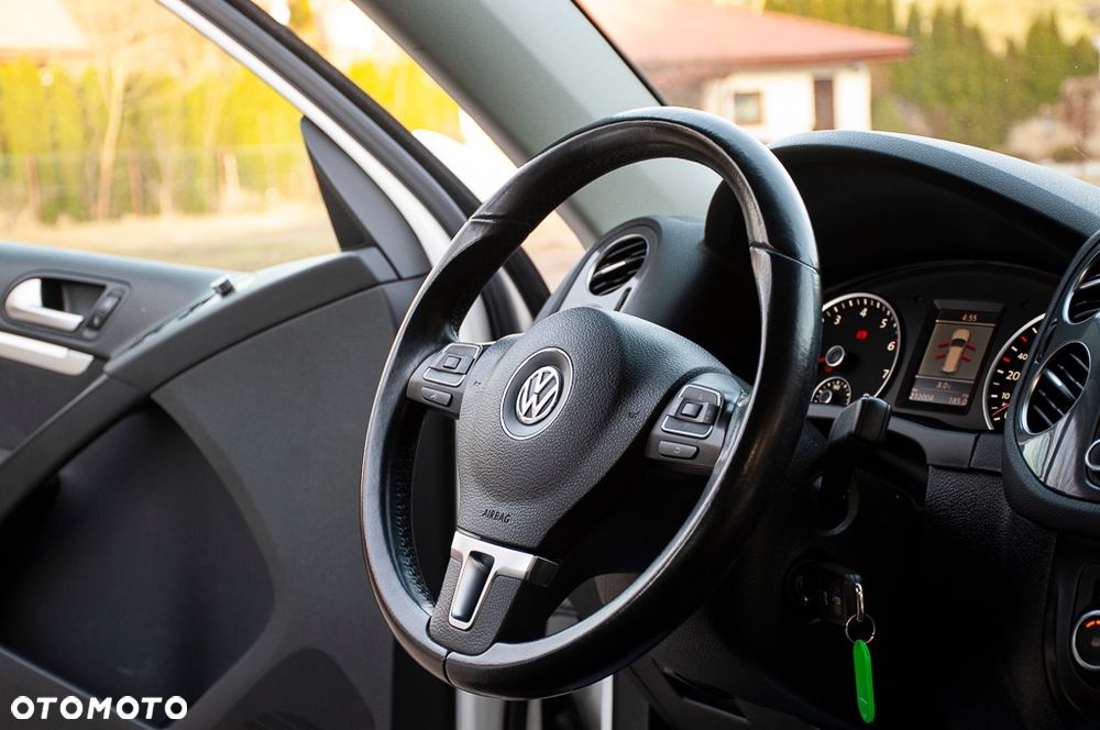 Volkswagen Tiguan 1.4 TSI 4Motion Trend & Fun - 23