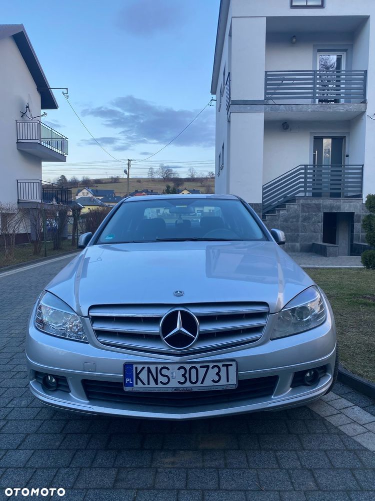 Mercedes-Benz Klasa C 180 Kompressor BlueEFFICIENCY - 3