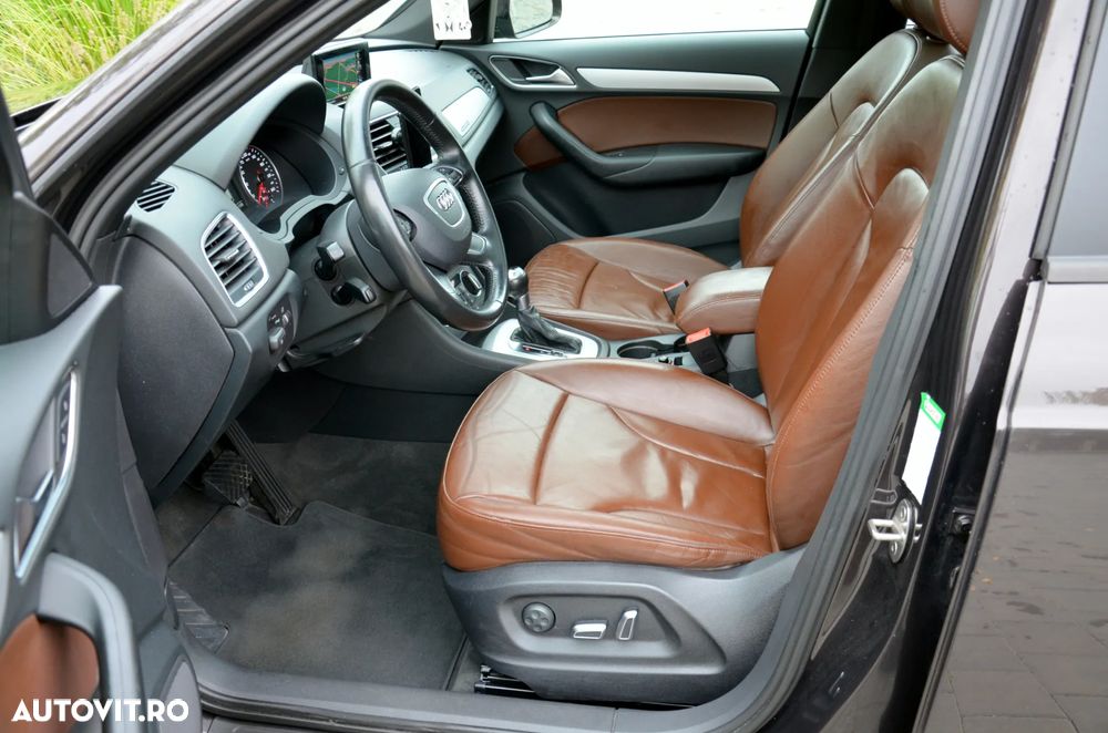 Audi Q3 2.0 TFSI Quattro Stronic Design - 14
