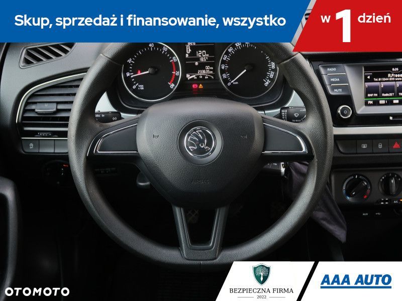 Skoda Fabia - 17