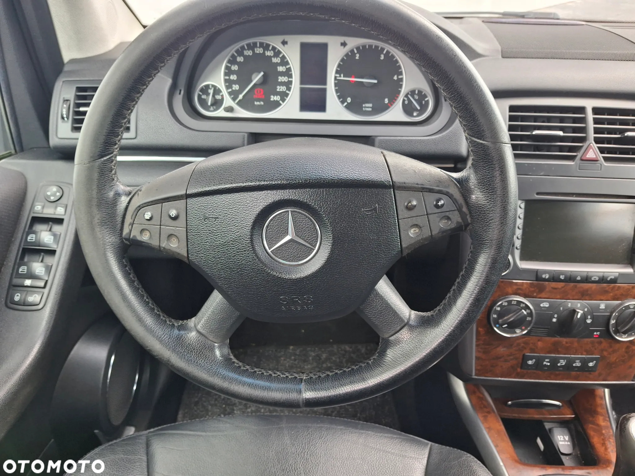 Mercedes-Benz Klasa B 200 CDI - 12