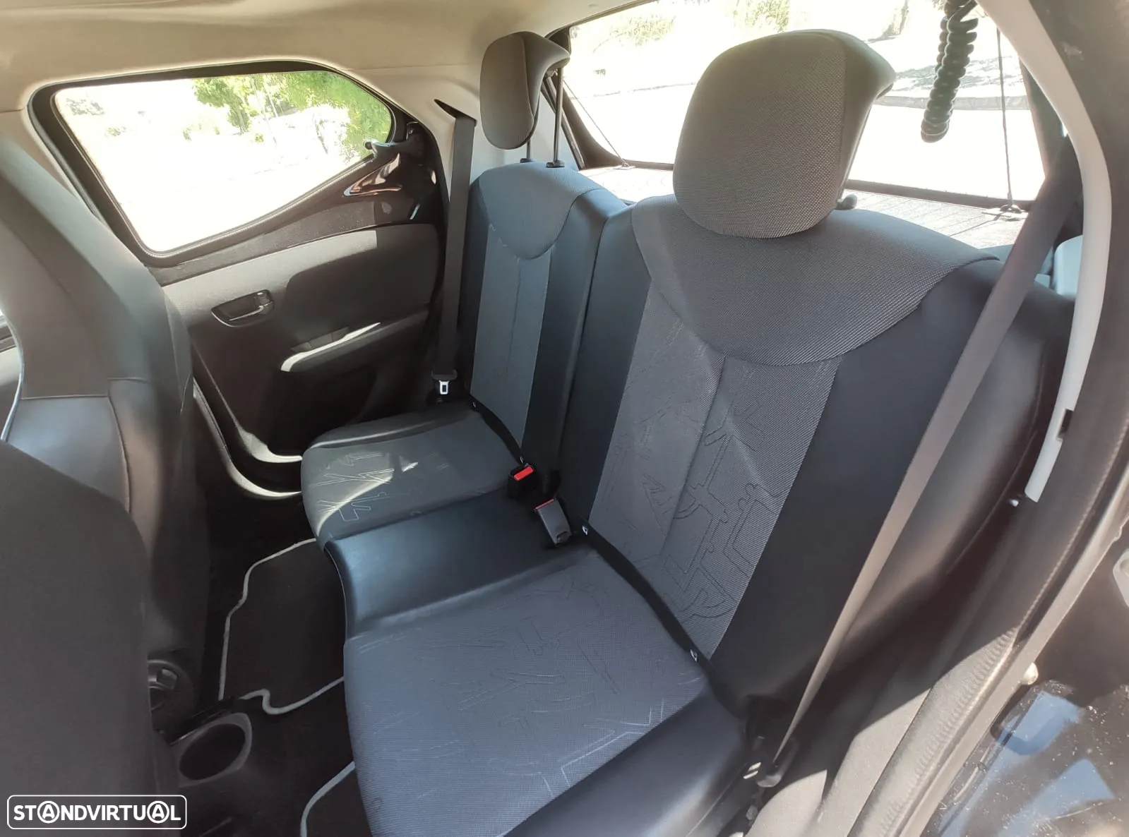 Toyota Aygo 1.0 X-Clusiv - 7