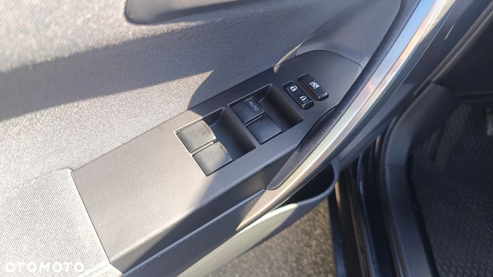 Toyota Auris 1.6 Valvematic Comfort - 27