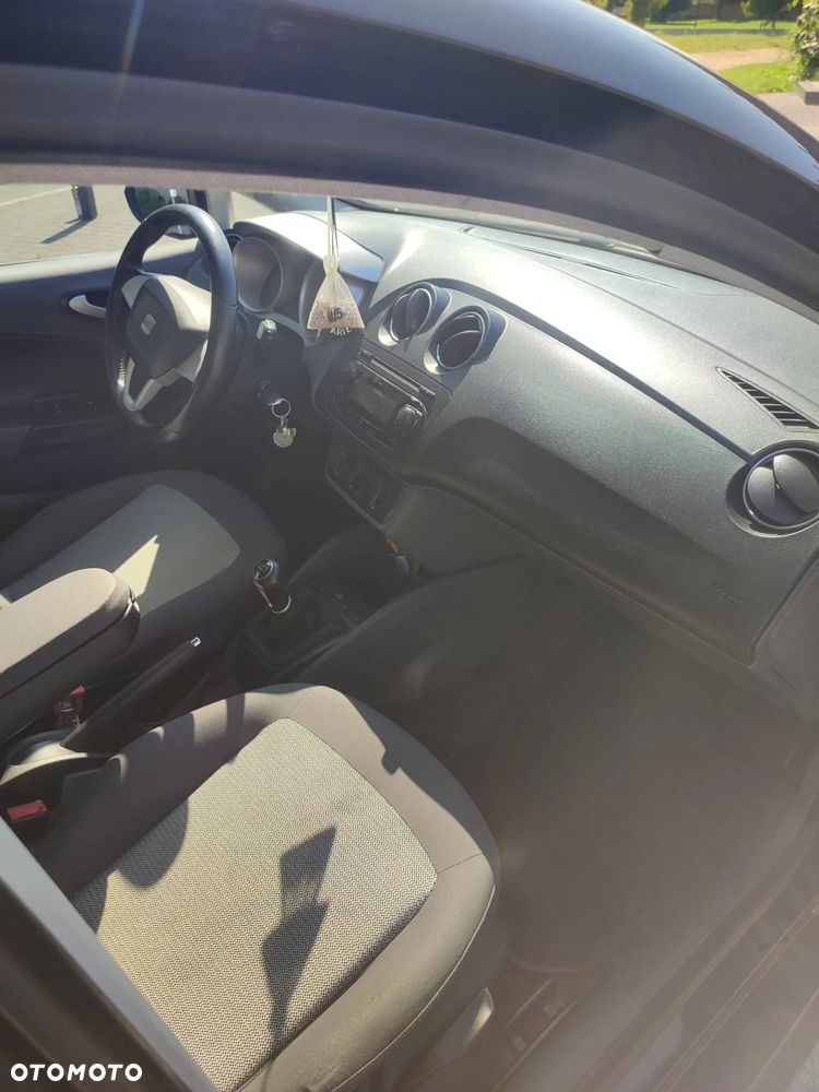 Seat Ibiza 1.6 16V Style - 11