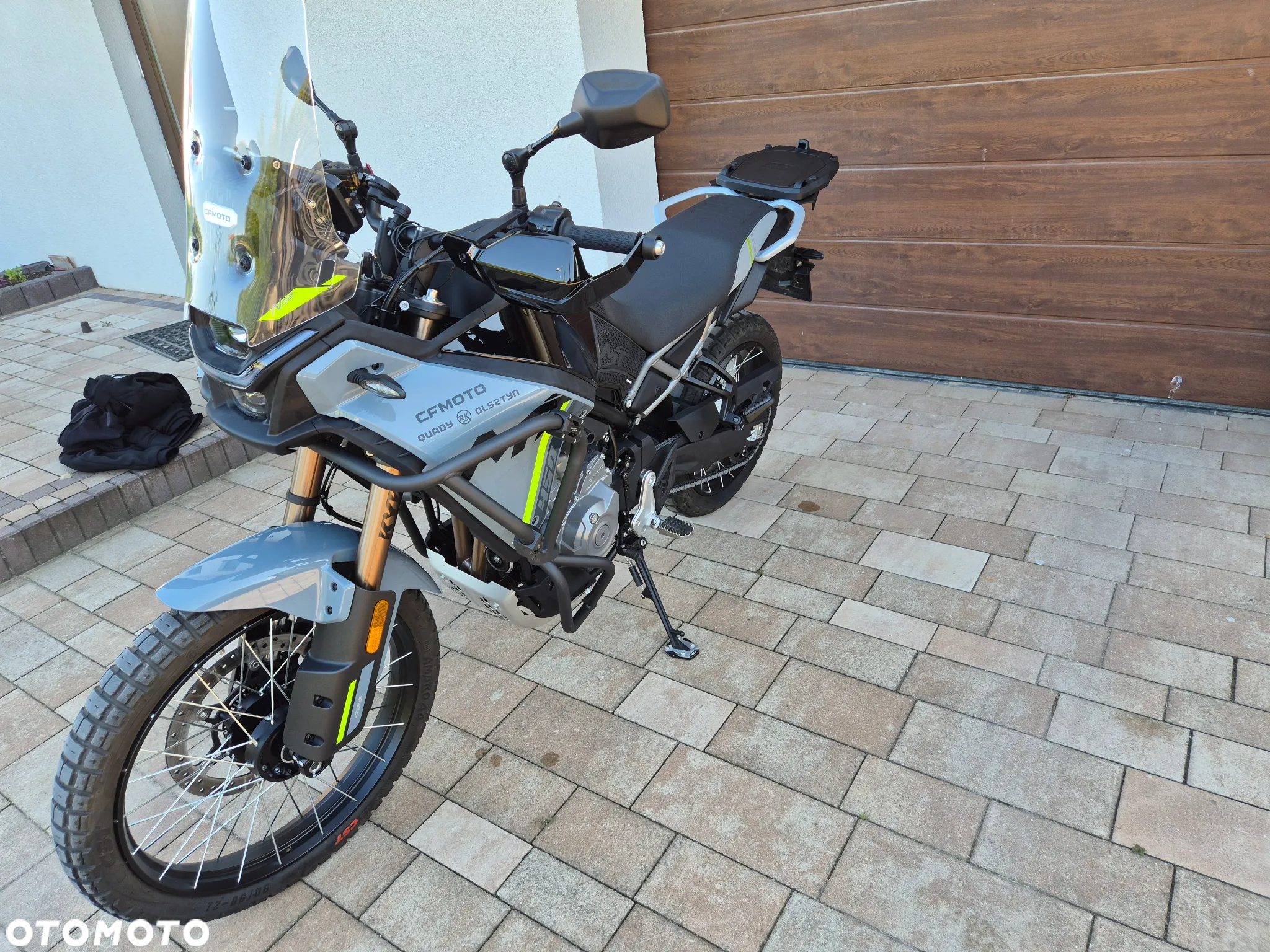 CFMoto 450MT