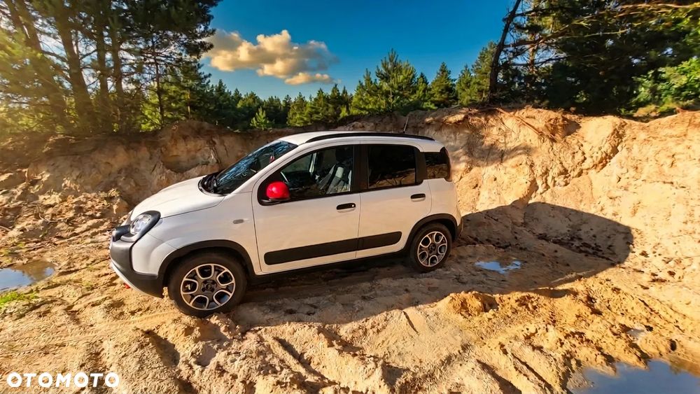 Fiat Panda 1.0 Hybrid (RED) - 4